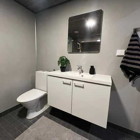 Beautiful, Modern In A Quiet Area! * Kempele