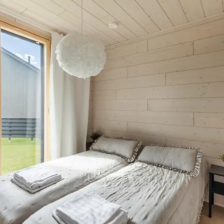 Villa Beautiful, Modern In A Quiet Area! Kempele